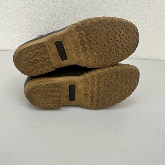 L.L. Bean Women's Lace Up Boots - Brown and Tan - Picture 11 of 11